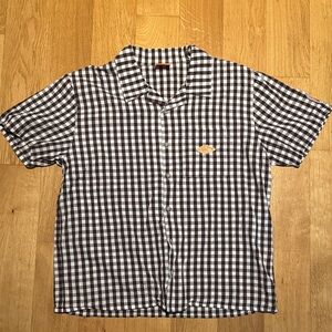 Carrots Emblem BUTTON UP - BROWN